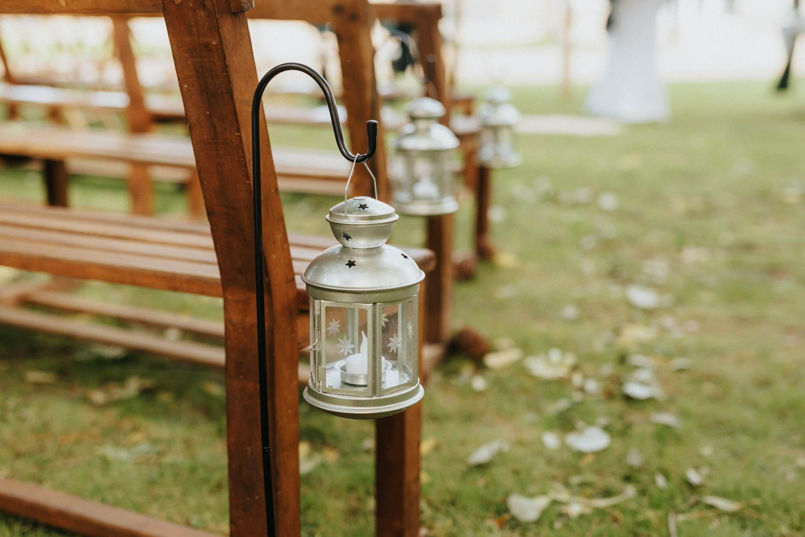 Lire la suite à propos de l’article Se marier en octobre en Bretagne Sud : le mariage de Manon & Jérémy au Domaine de Breritz
